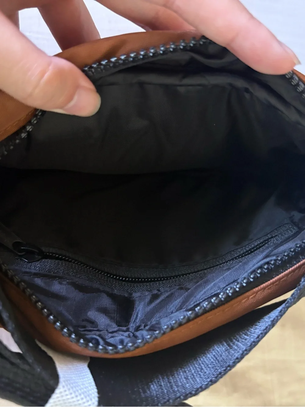NWT BAGGU Camera Crossbody Bag Cocoa Brown